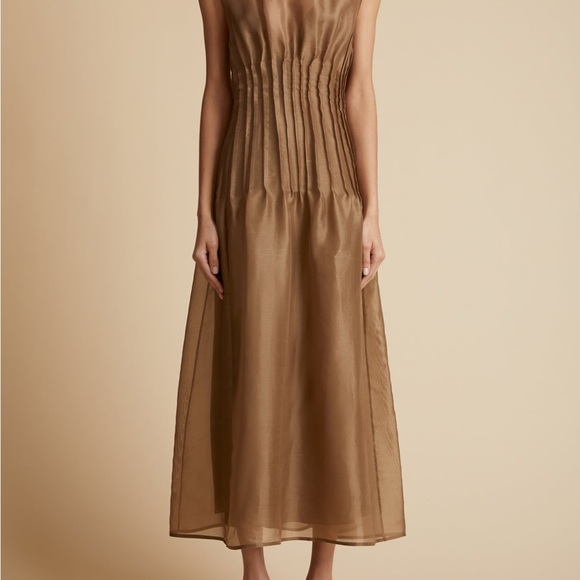 Khaite SS24. The Wes Dress in Toffee. Never worn with tags. - Picture 2 of 8